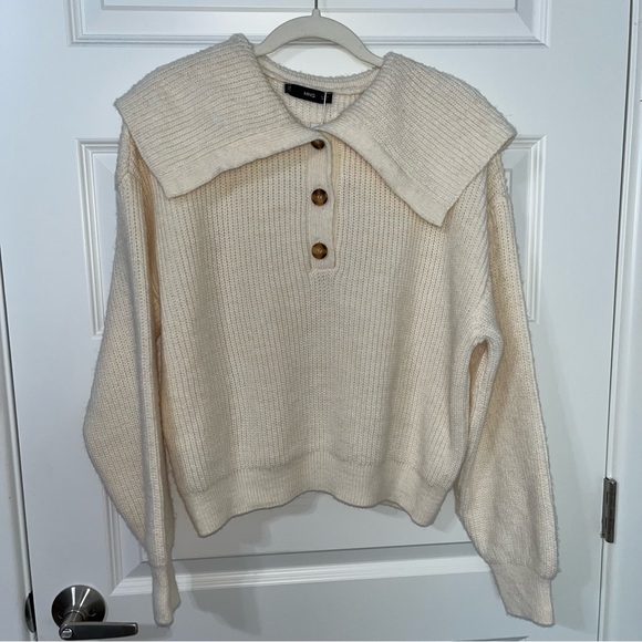 Mango Camp Collar Soft Knit Sweater Label Collar Buttoned Sweater Long Sleeve L - Picture 4 of 9